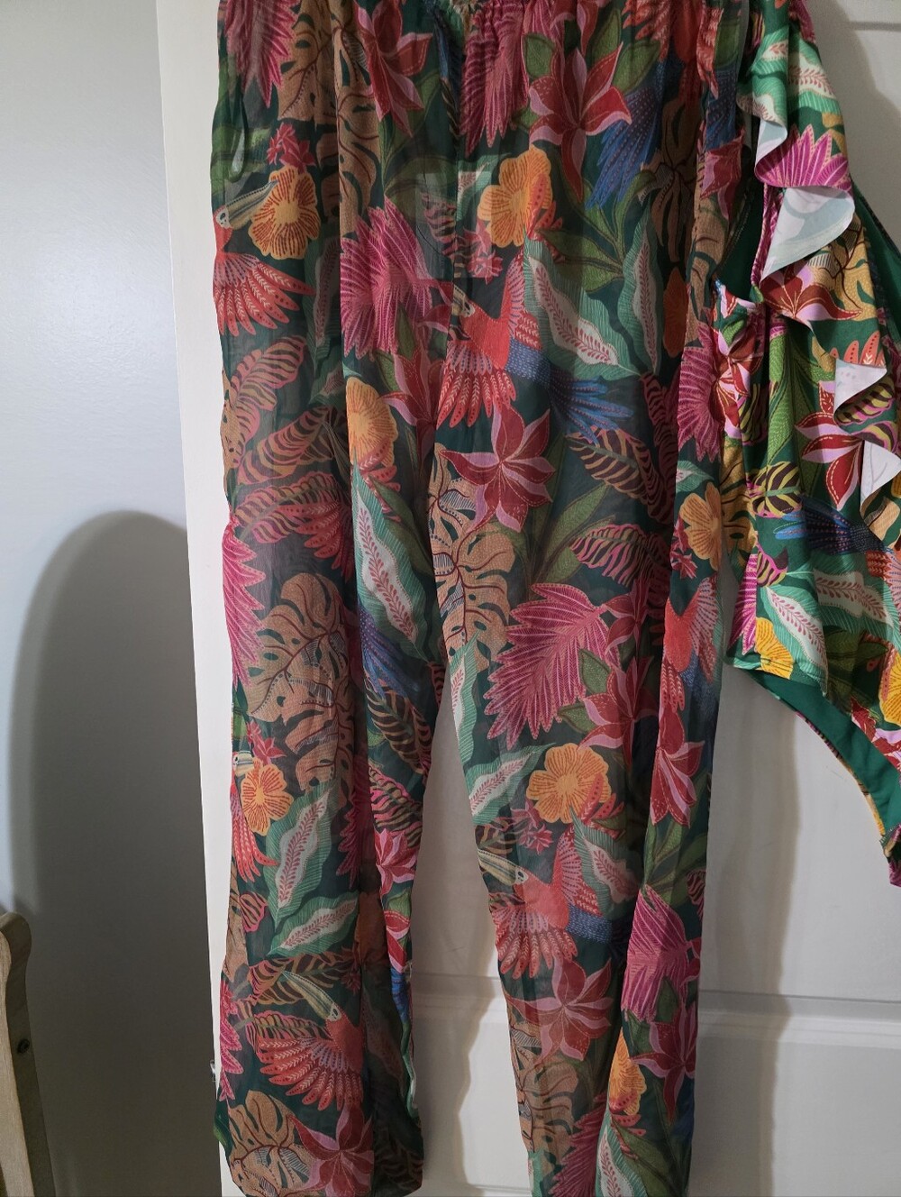 Gibson Latimer Junhle Print Swim Suit W Matching Coverup in Pink, Green, Yellow - Picture 3 of 6